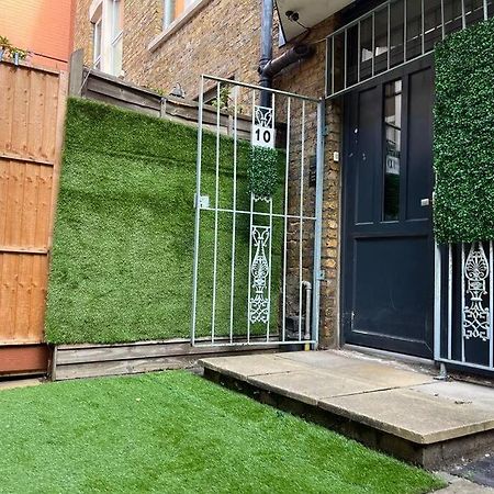Tree Studio Apartment Barbican F3 London Exteriör bild